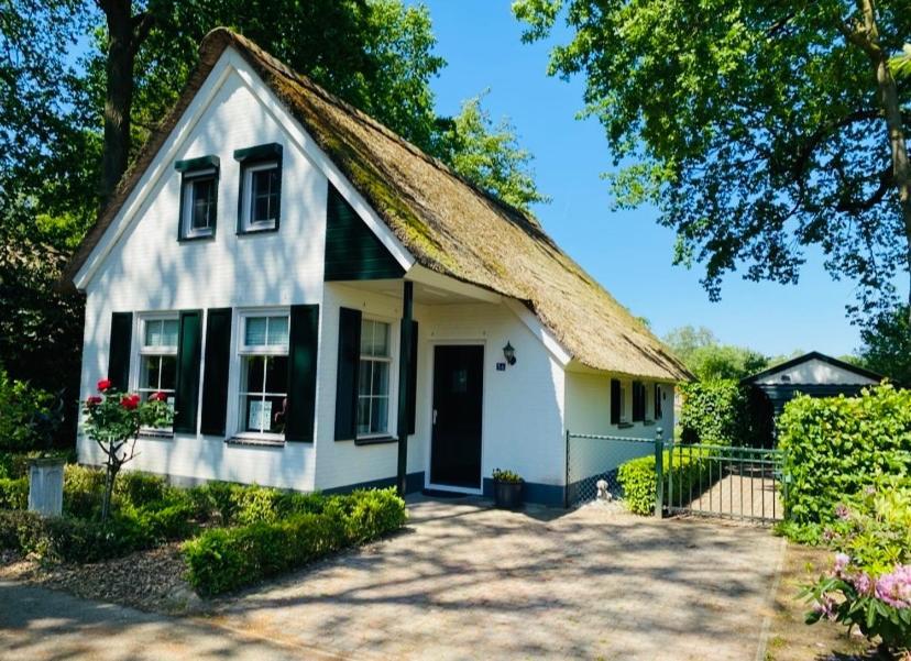 Vakantiehuis Villa 56 Heel エクステリア 写真